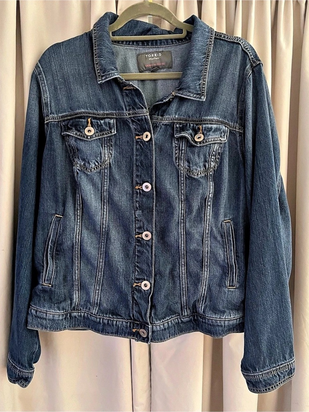 Torrid Tencel Denim Jean Jacket Size 3 3X Medium Wash